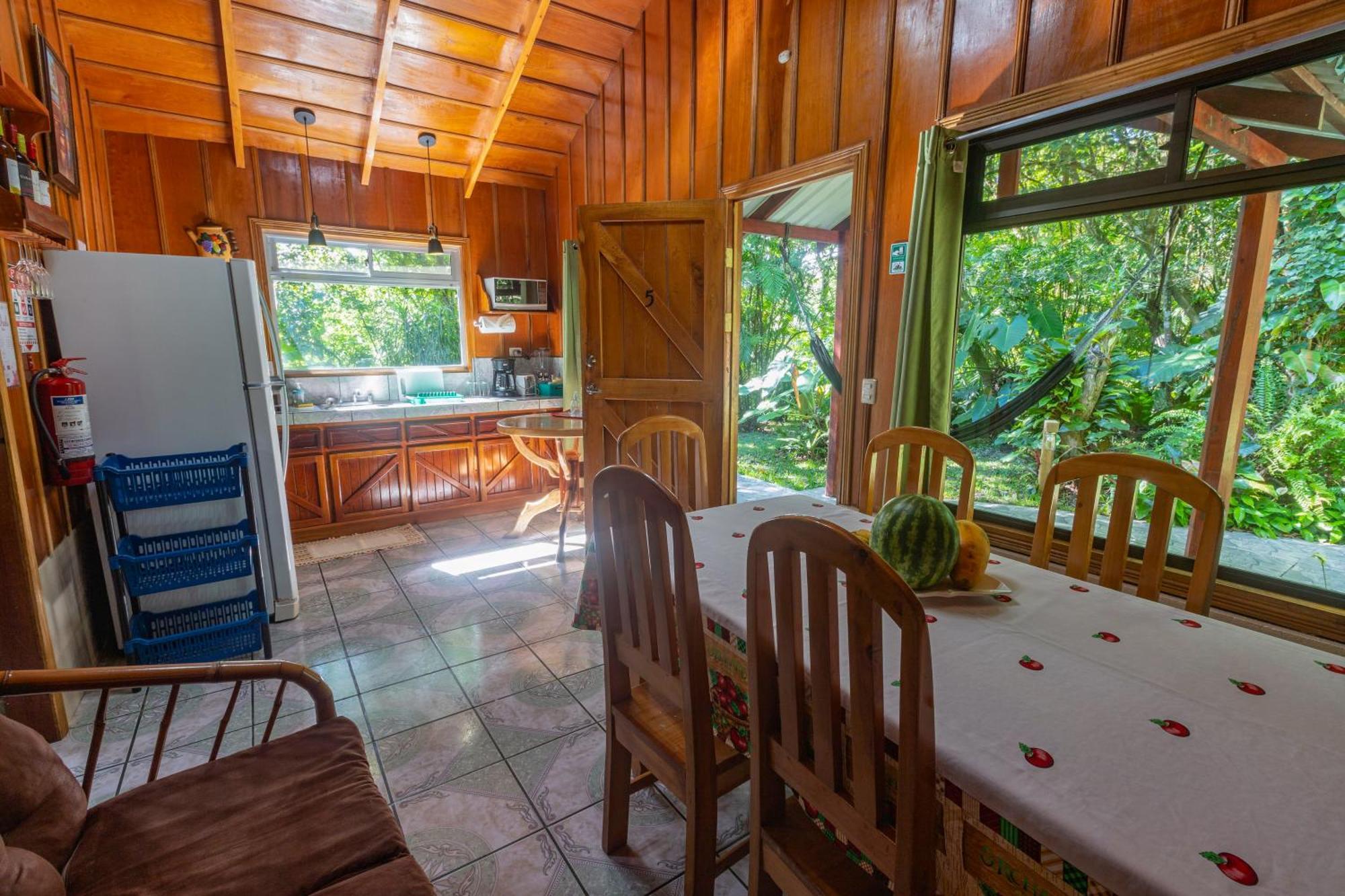 Cabanas Valle Campanas - Monteverde, Costa Rica Buitenkant foto
