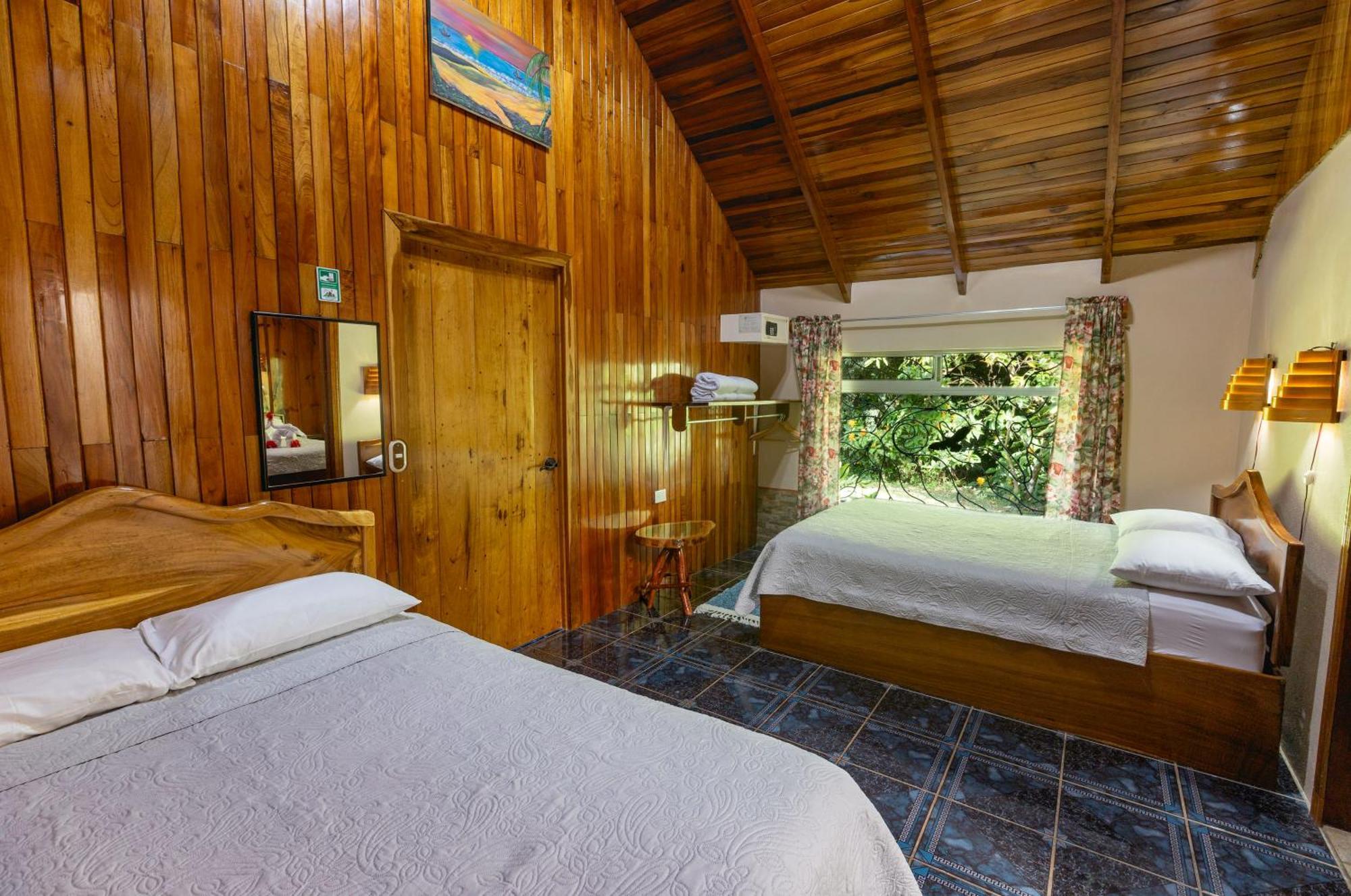 Cabanas Valle Campanas - Monteverde, Costa Rica Buitenkant foto