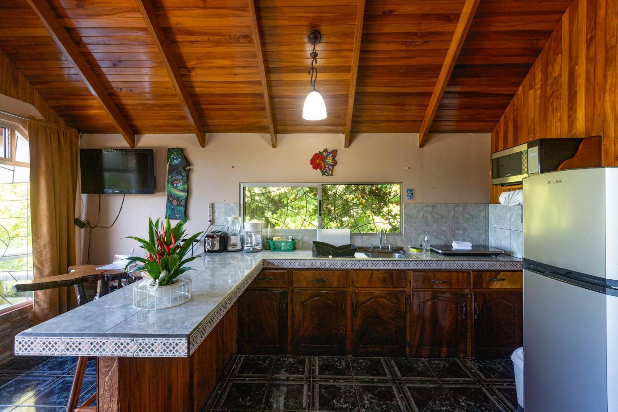 Cabanas Valle Campanas - Monteverde, Costa Rica Buitenkant foto